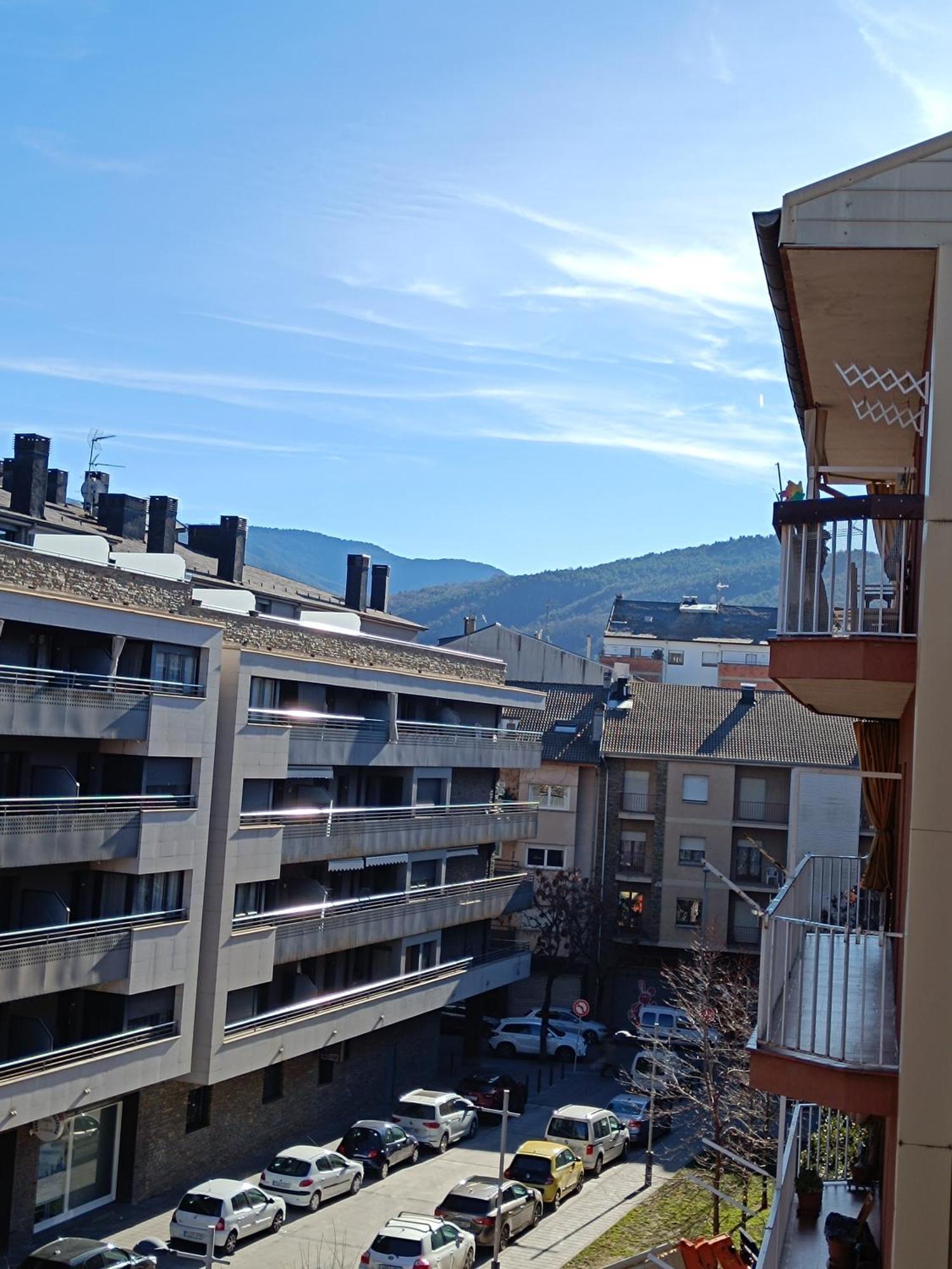 Apartamento Estel Σέου δ' Ουρζέλ Εξωτερικό φωτογραφία